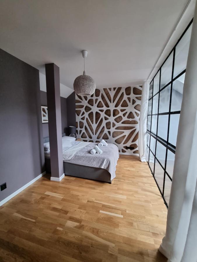 クリニツァ・ズドルイApartament Dwupoziomowy Z Klimatyzacjaアパートメント エクステリア 写真